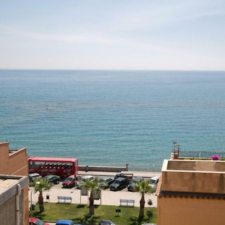 Lolita Holidays Giardini-Naxos Zewnętrze zdjęcie