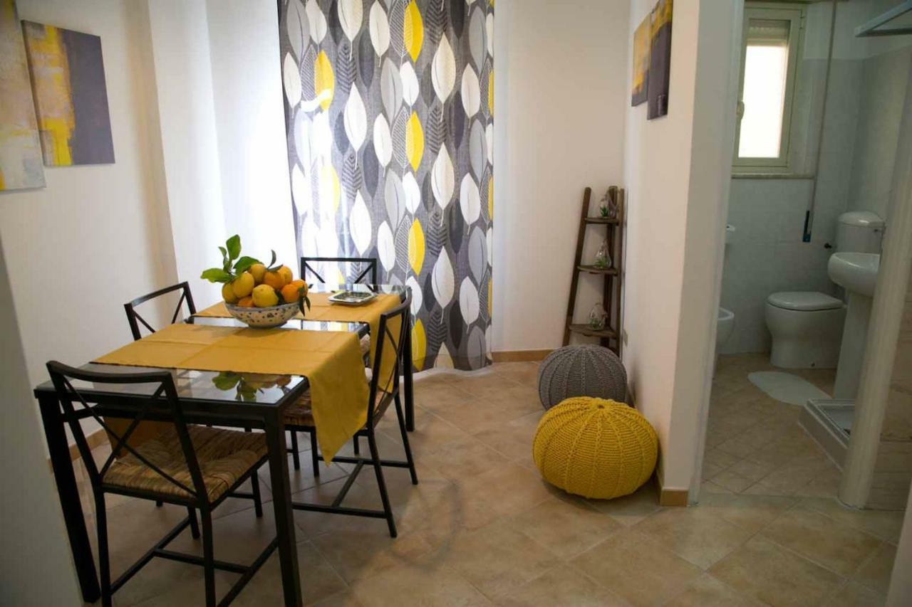 Lolita Holidays Giardini-Naxos Zewnętrze zdjęcie